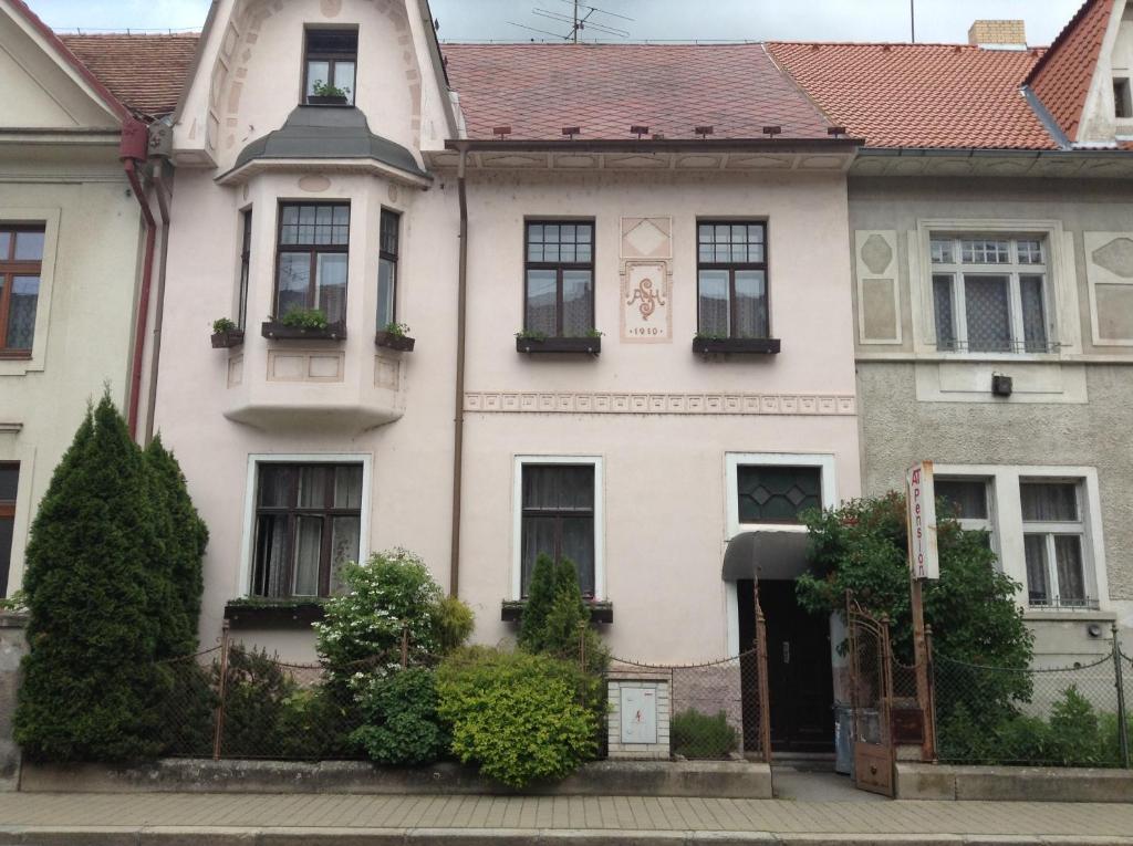 AT Pension Ceske Budejovice Bagian luar foto